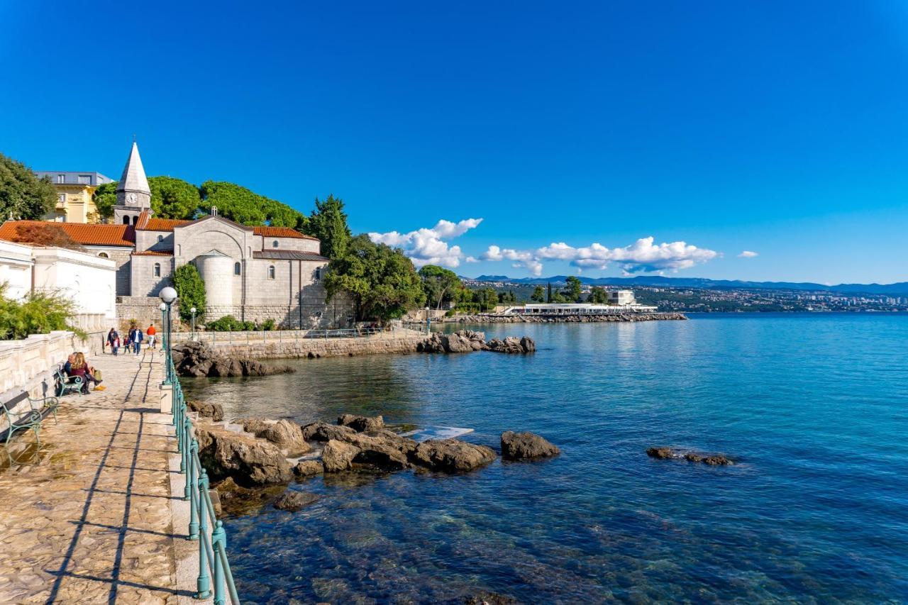 Carnaro Apartment Opatija Bagian luar foto
